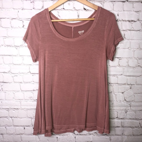 Mossimo Supply Co. Tops - Mossimo Flowy T-shirt Mossimo Supply Co. Tops - Mossimo Flowy T-shirt